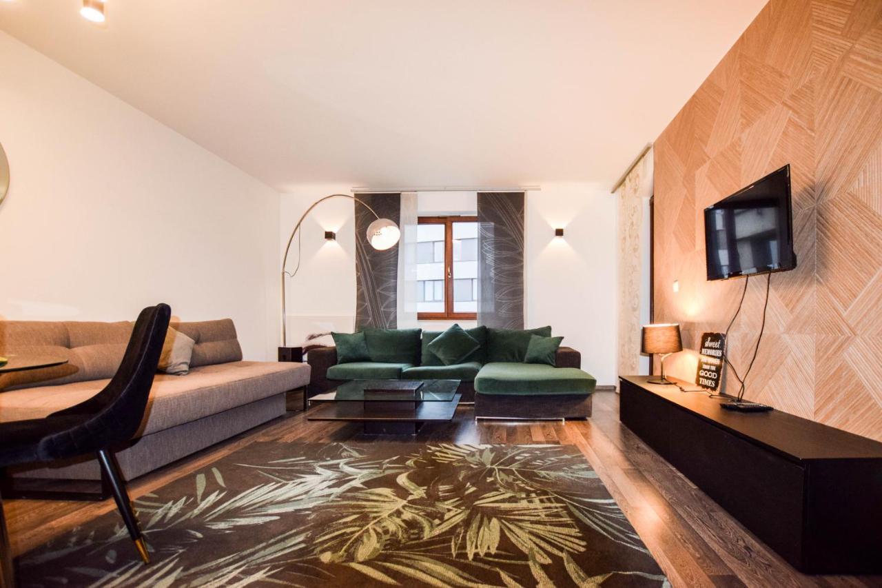 Apartament Z Widokiem Na Wawel W Centrum Miasta Krakau Buitenkant foto