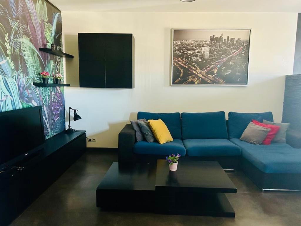 Apartament Z Widokiem Na Wawel W Centrum Miasta Krakau Buitenkant foto