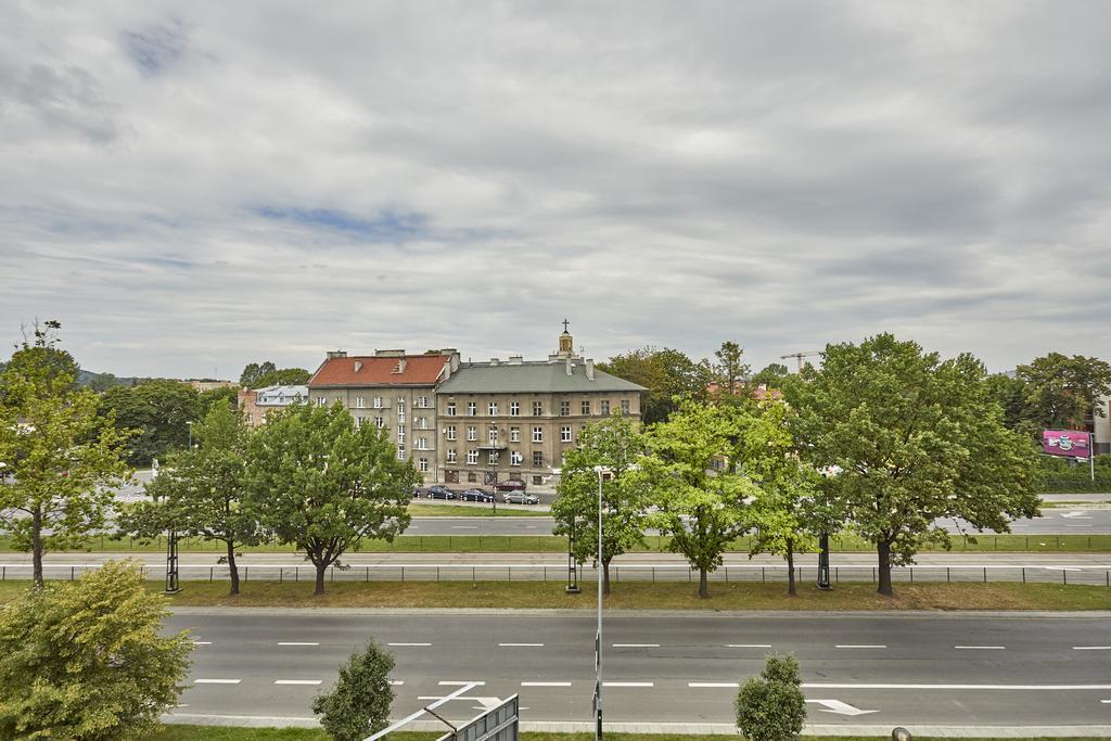 Apartament Z Widokiem Na Wawel W Centrum Miasta Krakau Buitenkant foto